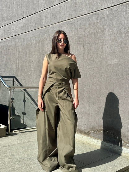 SHE'S EDGY - OLIVE